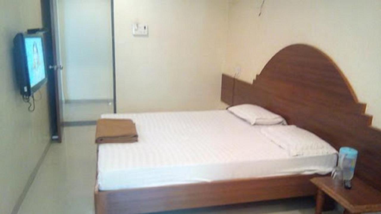 Hotel Rajdeep Pune Exterior photo